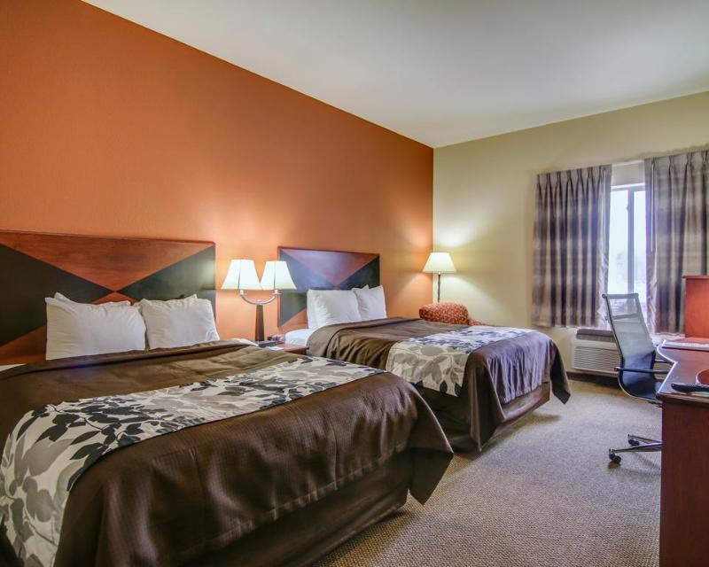 Mainstay - Monona Hotel